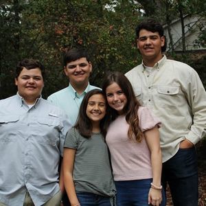 Meet your Posher, Wendy